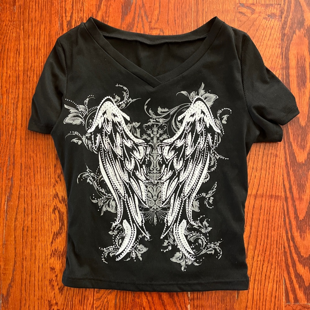 Black short sleeve